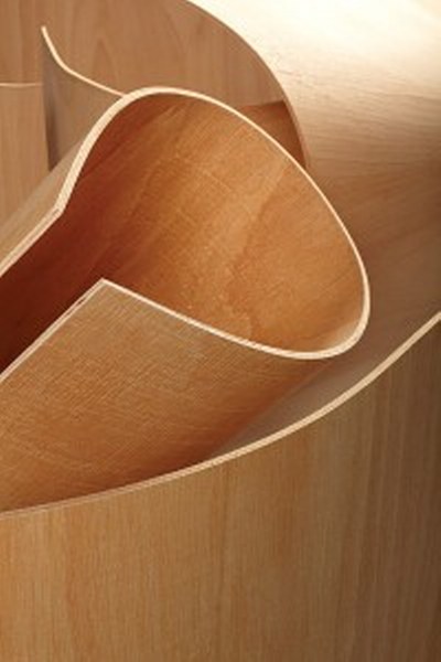 4X8X3/8 LAUAN BEND PLY 8FT TUBE WIGGLE BOARD