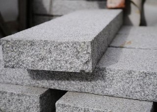 USED GRANITE SILL 2-5' 8X8 +/-